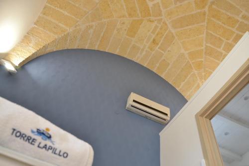 Hostal Affittacamere Torre Lapillo