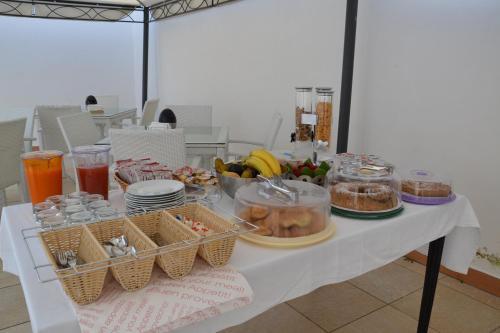 Hostal Affittacamere Torre Lapillo