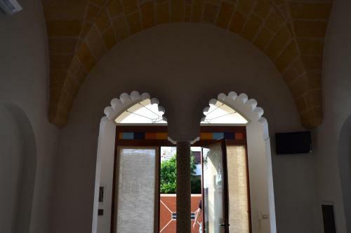 Hostal Affittacamere Torre Lapillo