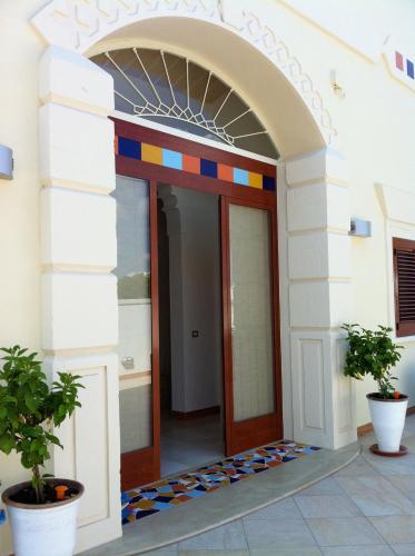 Hostal Affittacamere Torre Lapillo