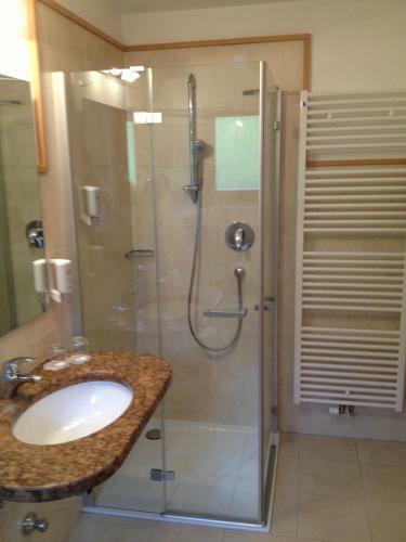 Hotel Plunger