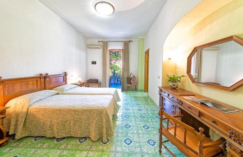 Hotel Zaro