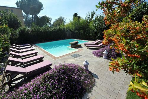 Hostal Residenza Villa Titina