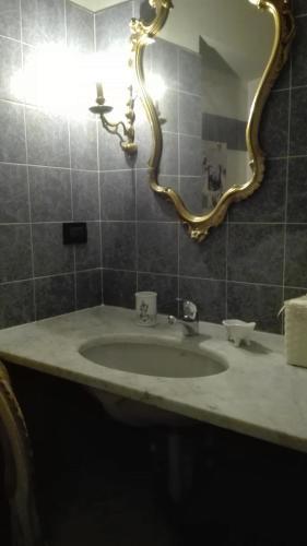 Hostal La Corte Room & Breakfast