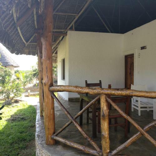Malaika Beach Villas