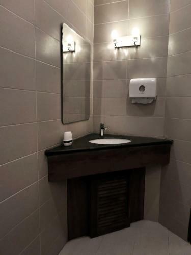 Hive Hostel