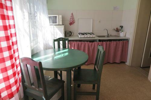Hostal Senoji Vaistine