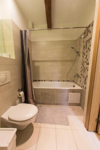 Hostal Guesthouse Ameda