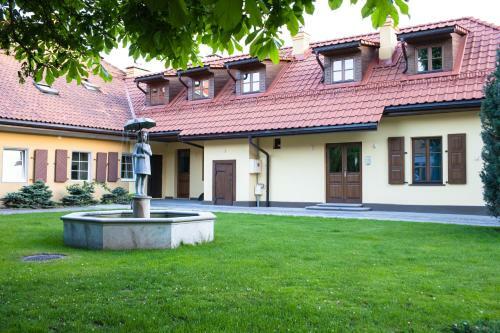 Hotel Dvaras - Manor House