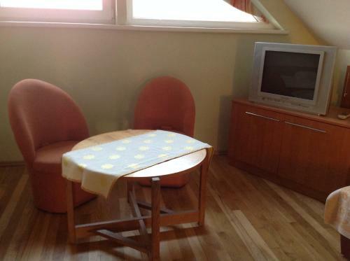 Hostal Birutes Apartments