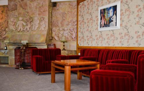 Hotel Auska