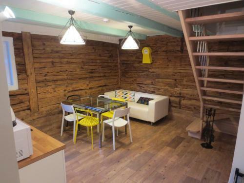 Mizarai Mill House