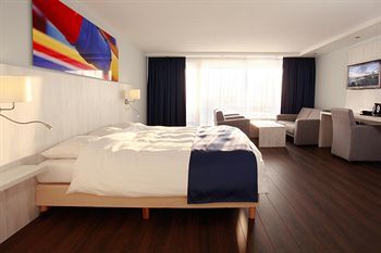 Golden Tulip Loosdrecht Hotel