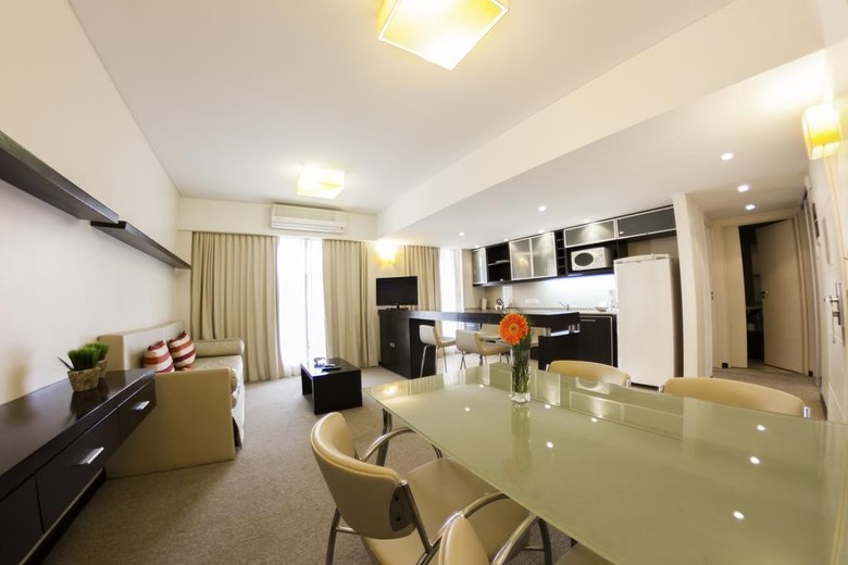Hotel Espacia Suites