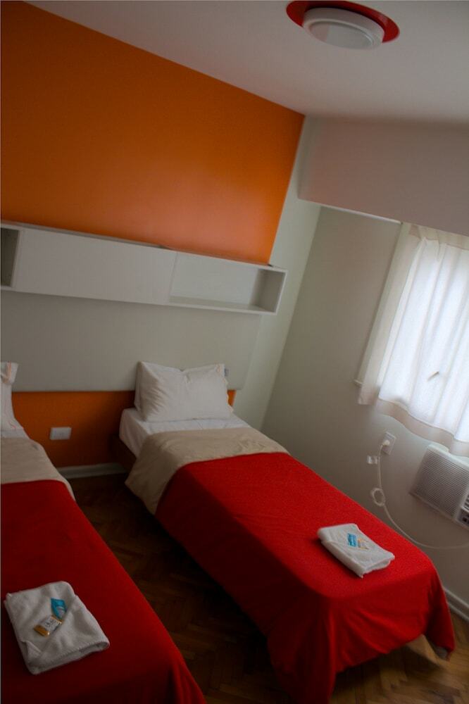 Hostal Florida Suites