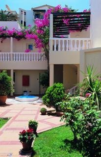 Hotel Elotis Suites (2 Bed Suite Bb