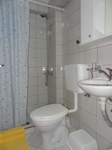 Hostal Kn Studio