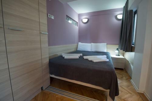 Theatre Apartments