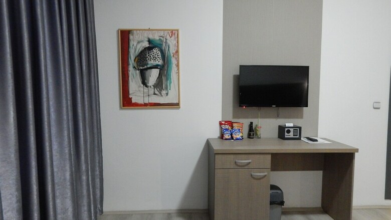 Atlas City Center Hotel