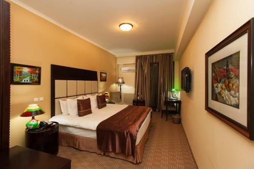Casino Hotel Hit