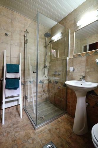 Hotel Shirok Sokak