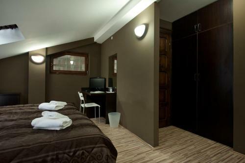 Hotel Theatre