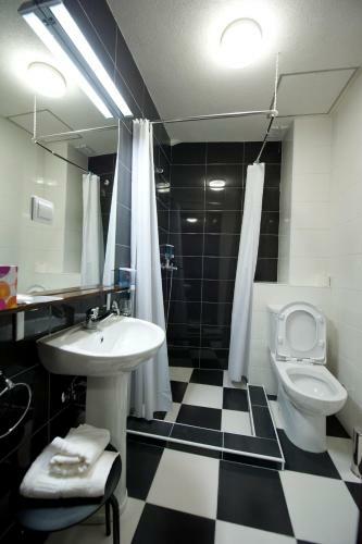 Hotel Theatre