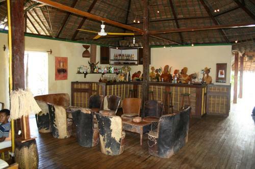 Hotel Les Bungalows D'ambonara