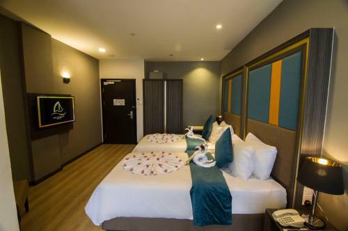Goldenbay Hotel