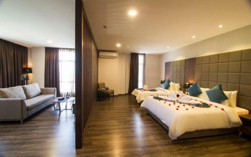 Goldenbay Hotel