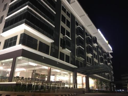 Goldenbay Hotel