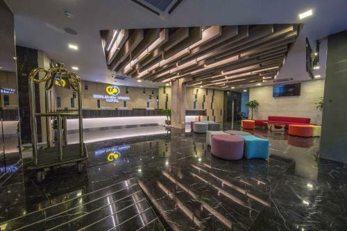 Worldview Grand Hotel