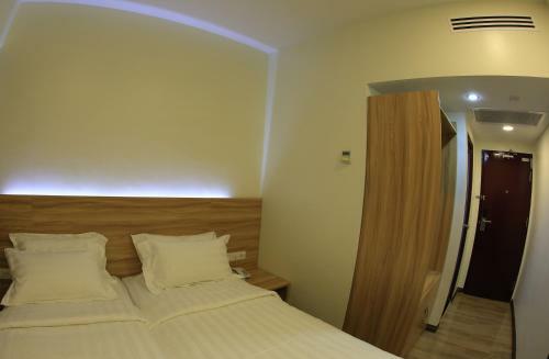 City Garden Hotel