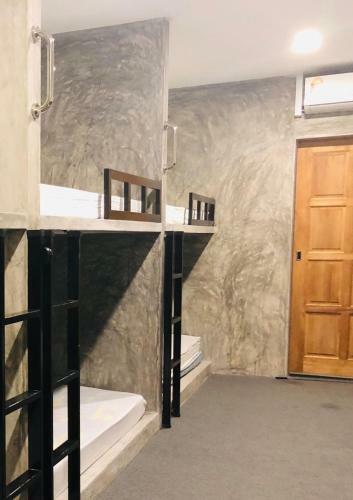 Hostal Cookoobird Home