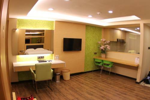 Jc Mark Hotel