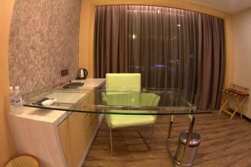 Jc Mark Hotel