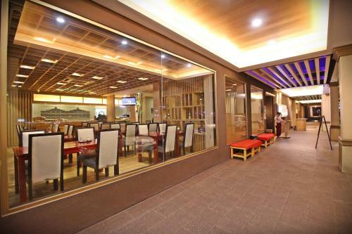 Jc Mark Hotel