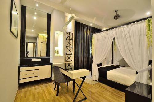 Iris Luxury Service Villa