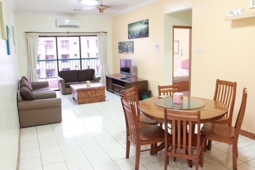 Apartamentos Marimari Marina Service Condo