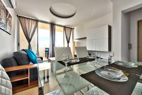 Apartamento Exceptional Views Seafront 3 Bedroom