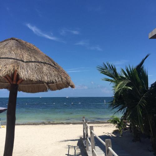 The Mermaid Hostel Beach