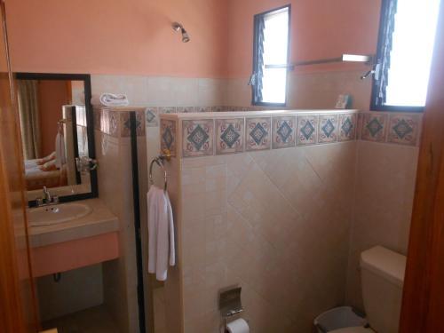 Albergue Hostal �ngeles Bed And Breakfast