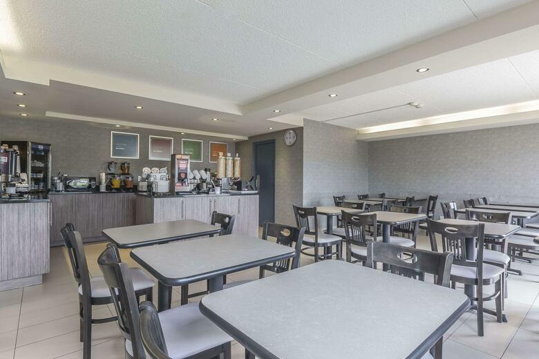 Hotel Comfort Inn