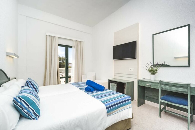 Hotel Globales Cala'n Blanes