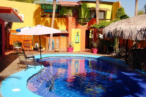 Hostal Leo's Baja Oasis
