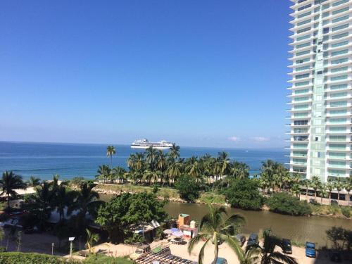 Lovely Seaview Apartament