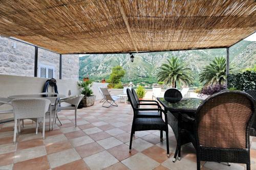 Apartamentos Ave R