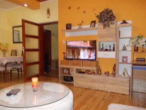 Apartment Jelaca