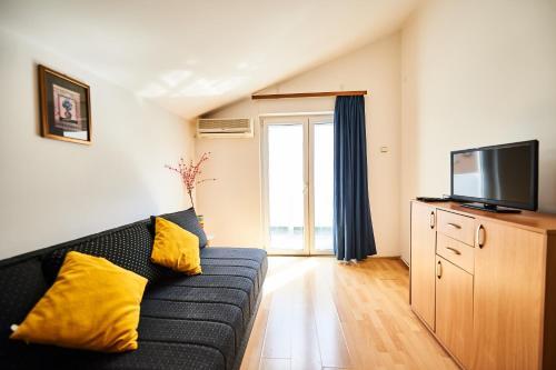 Apartments Mont