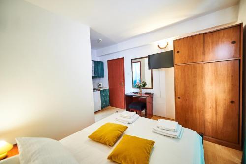 Apartments Mont